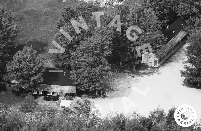 Teddy Griffins Roadhouse - 1989 View Of Old Motel Next To Teddys (newer photo)